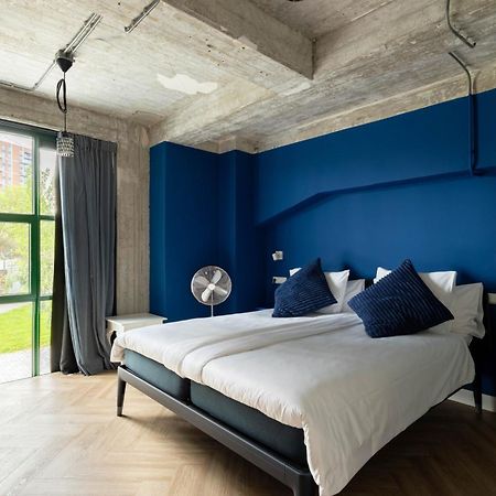 Bed, Bites & Business Hotel Rotterdam Esterno foto