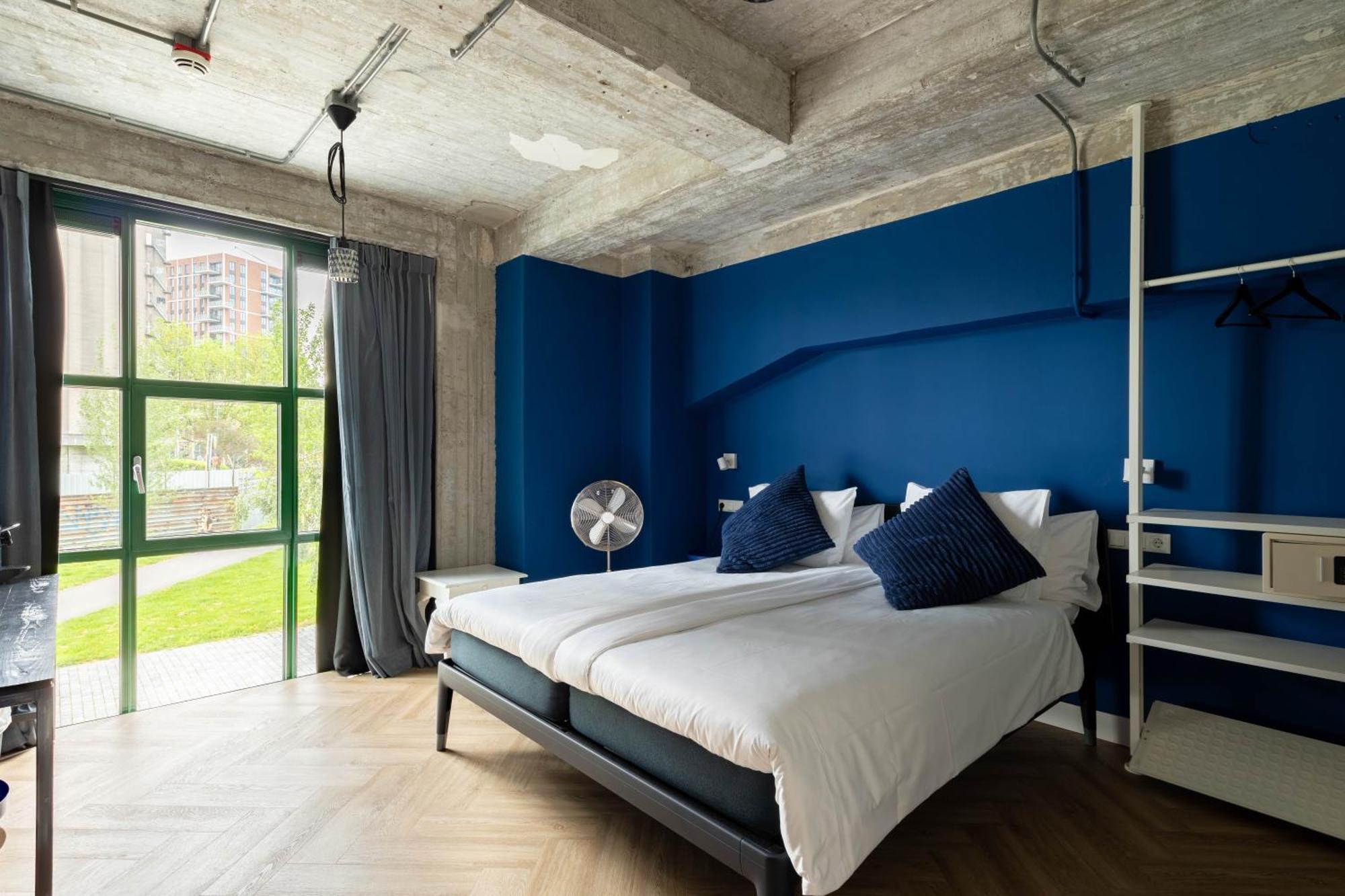 Bed, Bites & Business Hotel Rotterdam Esterno foto